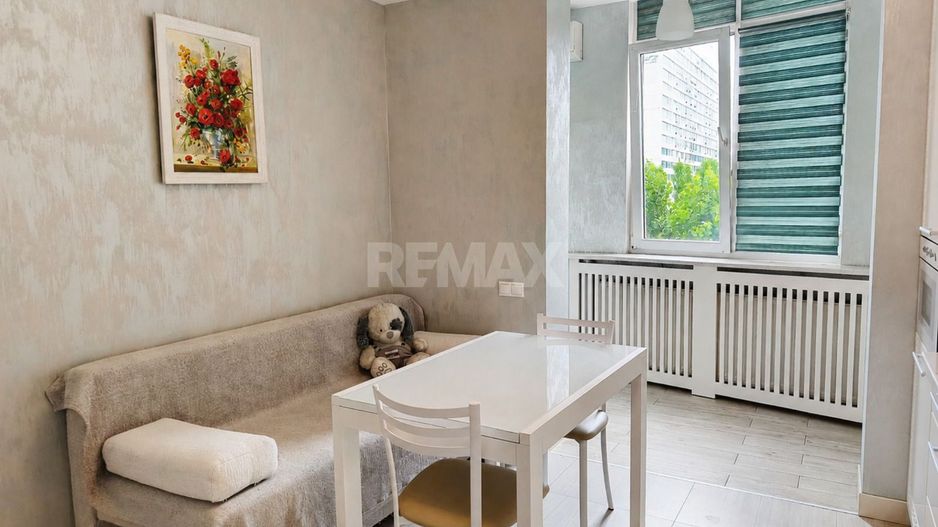 Apartament cu 1 cameră de închiriat pe str. Nicolae Testemițanu – 52 m - Poză 4
