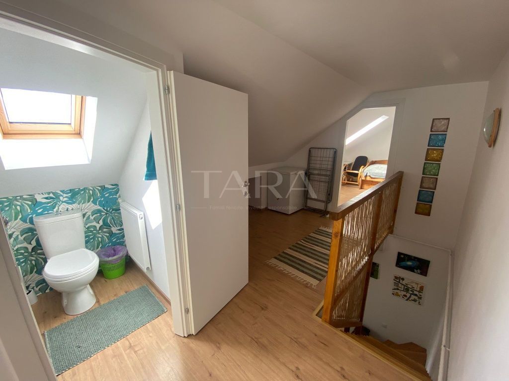 Apartament spațios cu 4 camere, în Baciu. - Poză 7