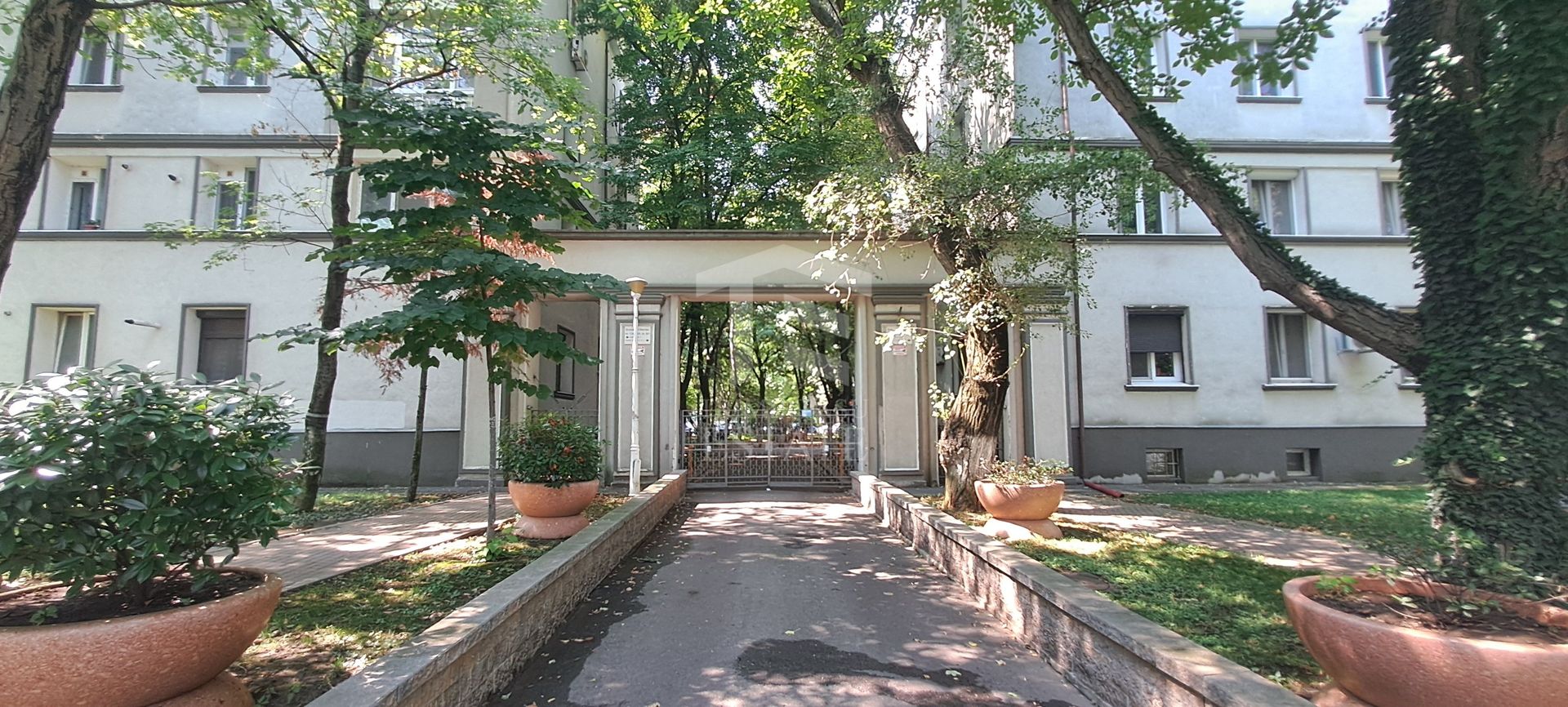 Garsoniera decomandata | Centrala proprie | 2 minute Metrou Brancovean - Poză 22