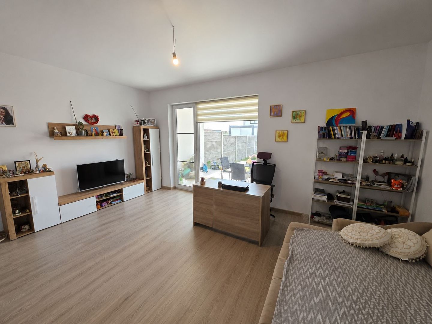 DUPLEX P+1E DE VÂNZARE ÎN MOṢNITA NOUĂ - Poză 8
