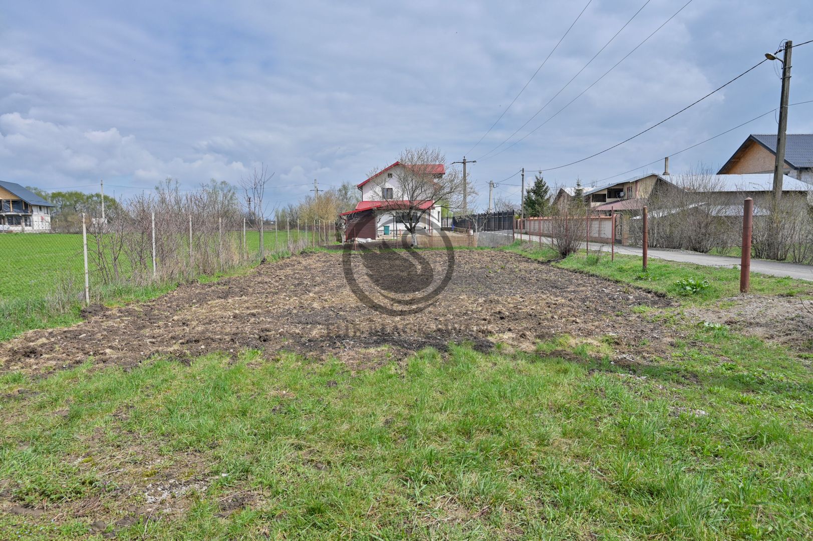 Casa cu 4 camere de vanzare | La Gri | Targsoru Vechi | Comision 0% - Poză 3