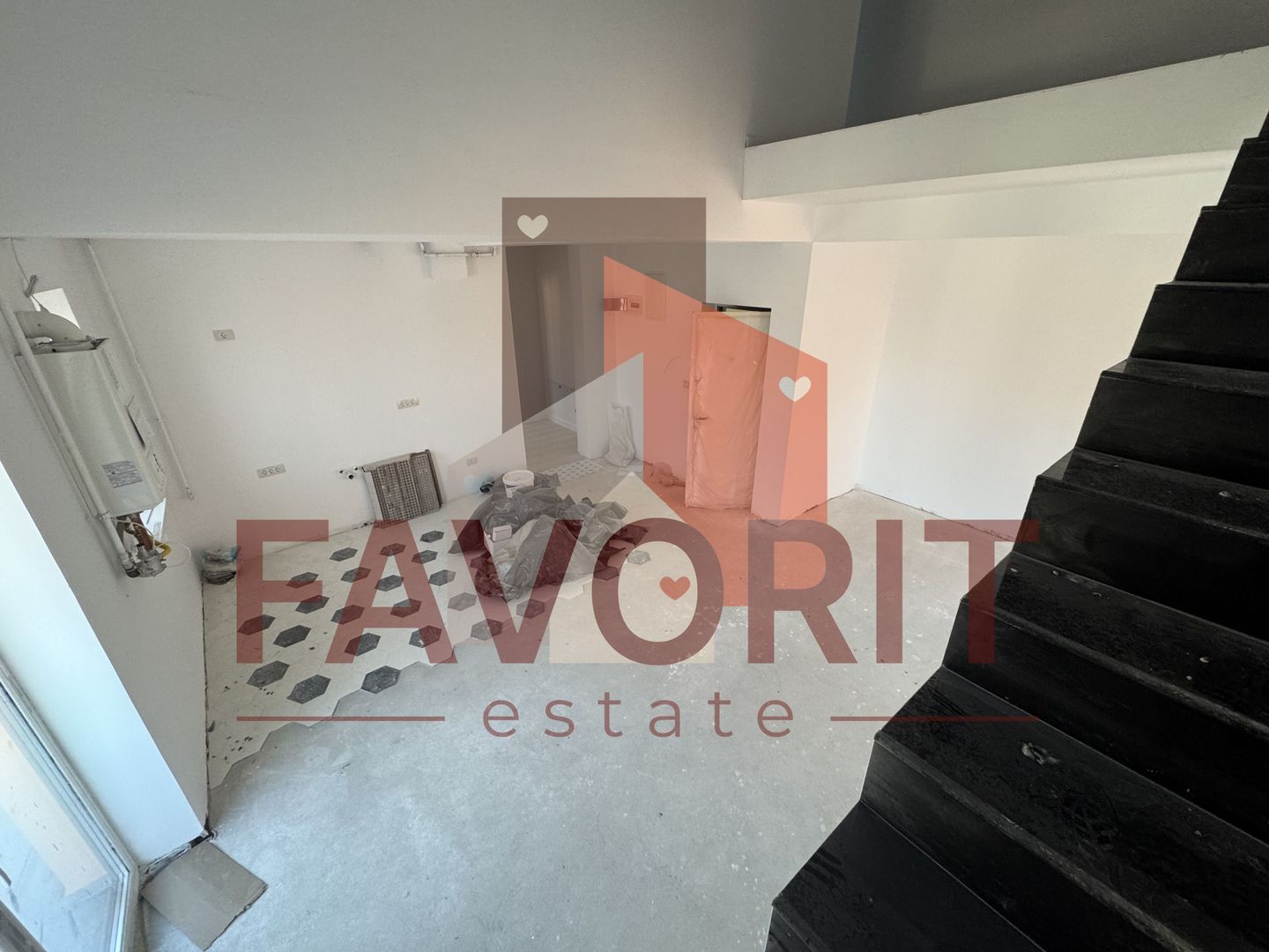 Apartament pe 2 nivele. In spate la LIDL Giroc. Pret excelent. - Poză 1