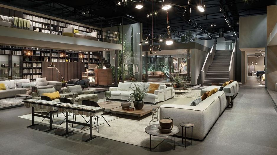 SPATIU COMERCIAL DE INCHIRIAT ZONA PIPERA ROND OMV - Poză 1