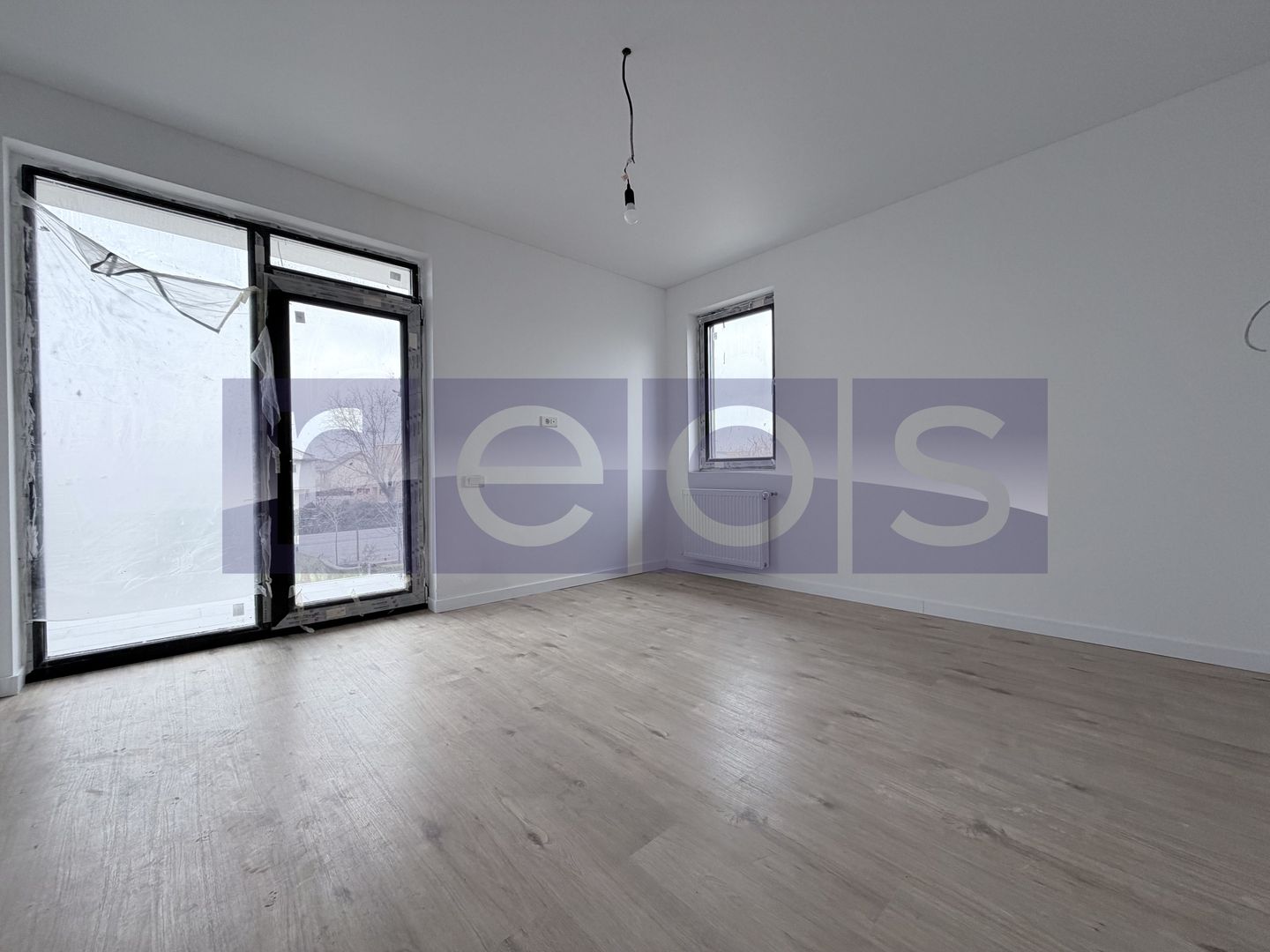 VANZARE 5 CAMERE | CASA INDIVIDUALA | 182 MP UTILI | P+1+M I 409 TEREN | - Poză 13