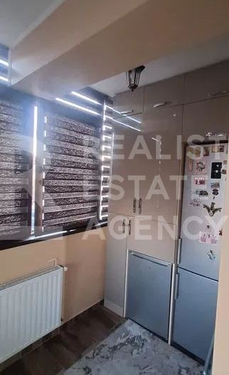 Vânzare, apartament cu 3 camere în zona Militari Residence - Poză 3