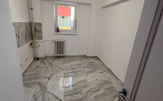 Apartament 4 camere de vanzare - Poză 3