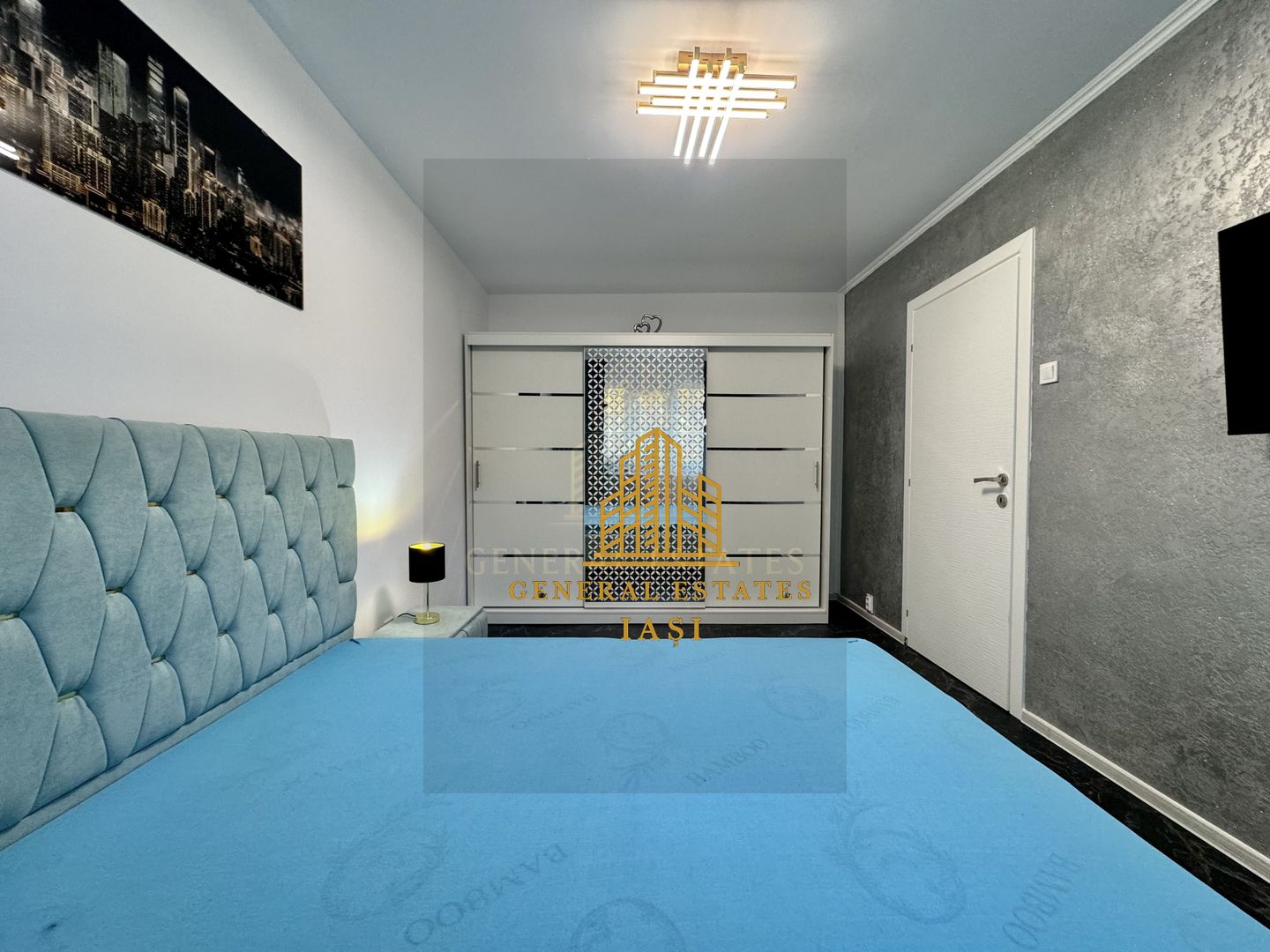 Vânzare apartament cu 2 camere 52 m.p. în Pod Roș - Poză 8