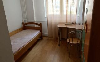 Apartament 4 camere de închiriat, decomandat, cu loc de parcare, ideal pentru fa - Poză 9