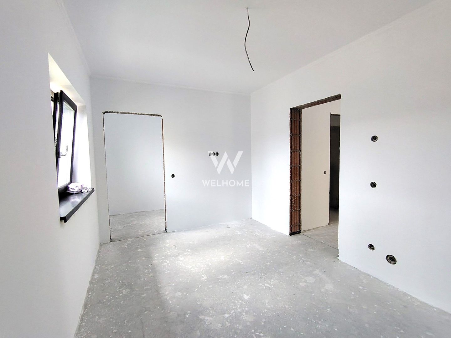 Casa Sibiu -  4 camere, 2 bai, curte - Poză 10