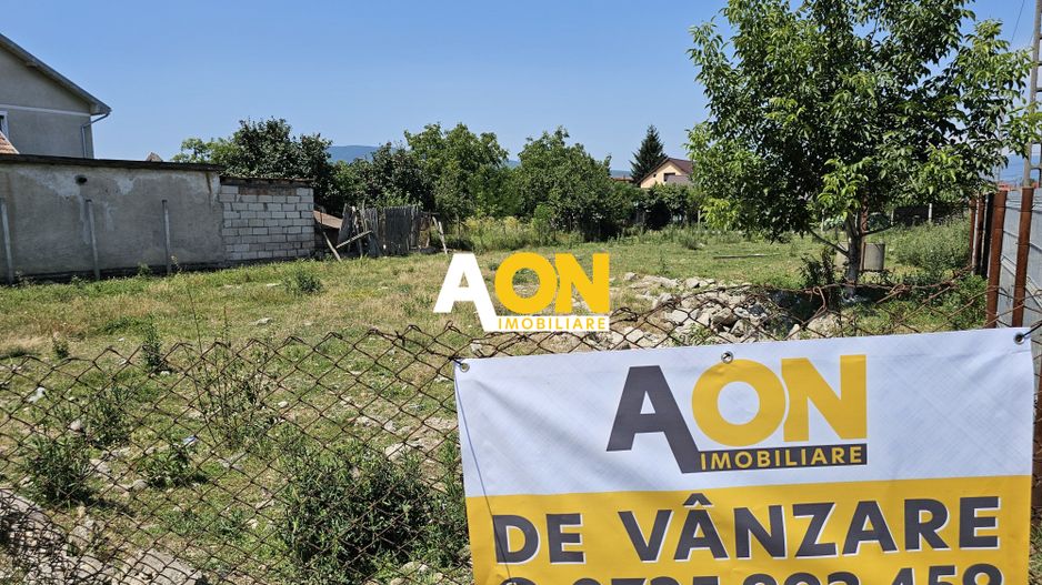 Teren la asfalt, deschidere la doua strazi, 990 mp, Barabant - Poză 1