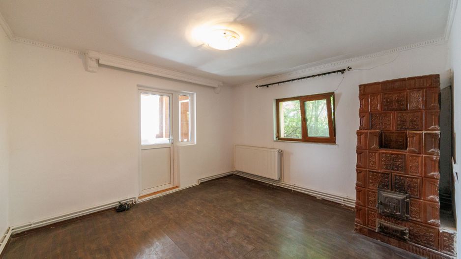 Casa cu teren - Prundu-Ideala pentru locuit sau dezvoltare imobiliara - Poză 6