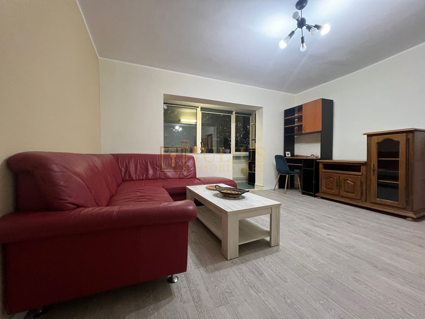 3 camere+ 2 bai in Complexul Studentesc - Poză 2