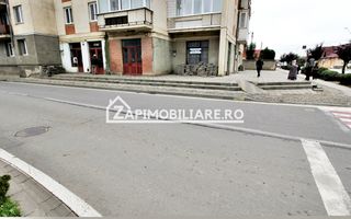 Hală + birouri si spatiu comercial 700 mp. teren 2.500 mp - Poză 12