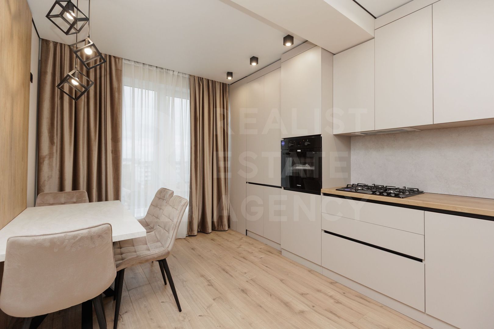 Vânzare, apartament, 2 camere, str. Alba Iulia, sectorul Buiucani - Poză 10