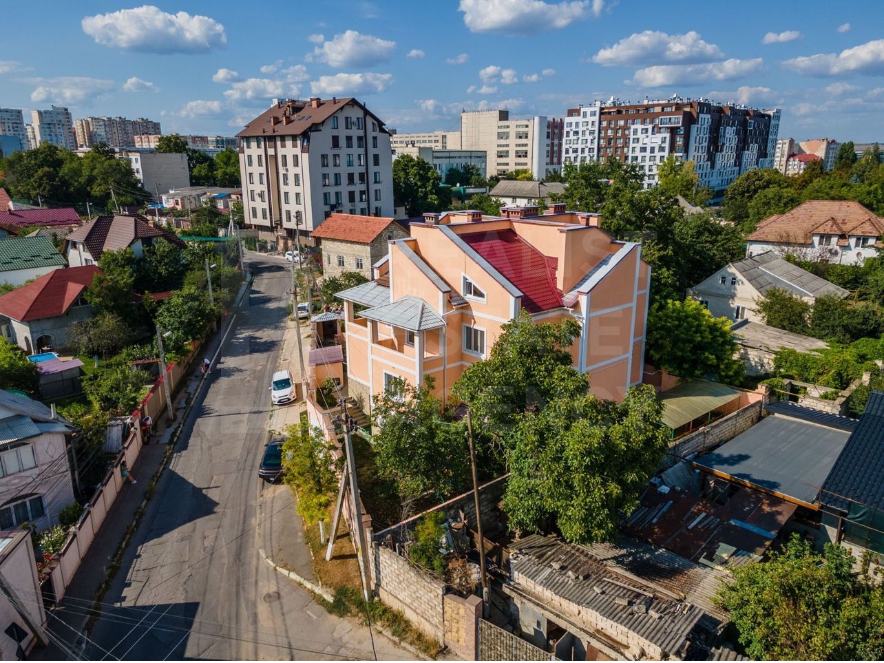 Vânzare, casă, 3 nivele + 8 ari, str. Alexandru Marinescu, Buiucani - Poză 3