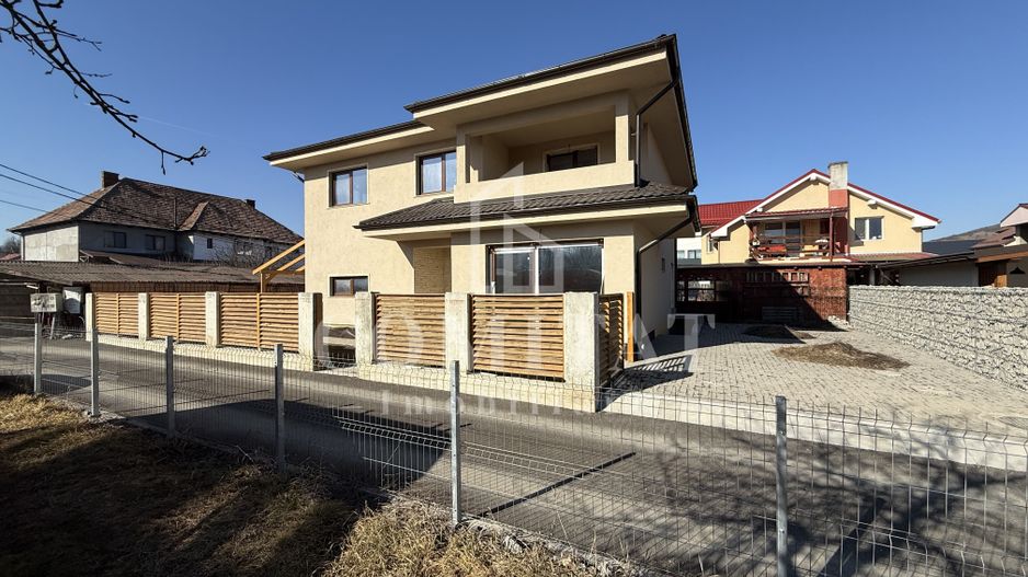 Casa de vanzare | Zona Baciu - Poză 1