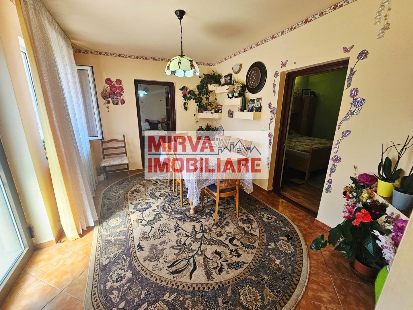 🏡 Casă spațioasă cu 9 camere în Strejnicu – pentru locuință, birouri - Poză 92