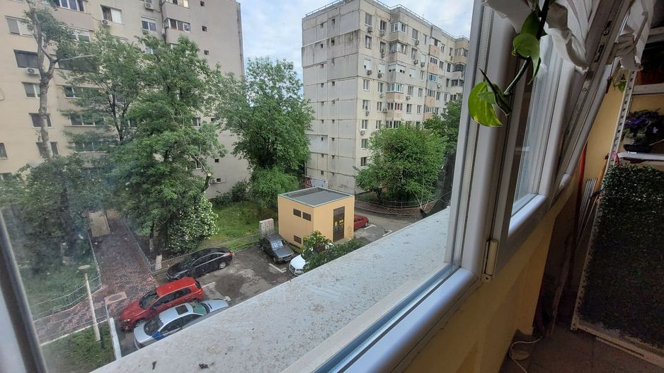 Vânzare 🏡 Apartament 2 camere renovat complet | Fizicienilor, Sector 3 - Poză 18