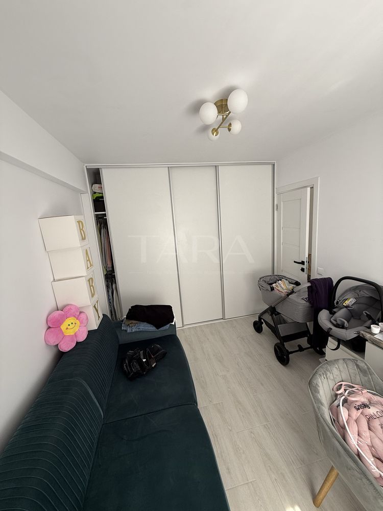Apartament 3 camere, terasă de 55 mp și parcare în garaj – zona Petrom - Poză 3
