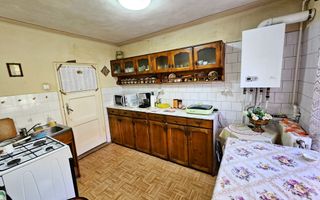 Casa cu 3 camere, 248 mp teren, pretabila pt birouri, zona Prefectura - Poză 9