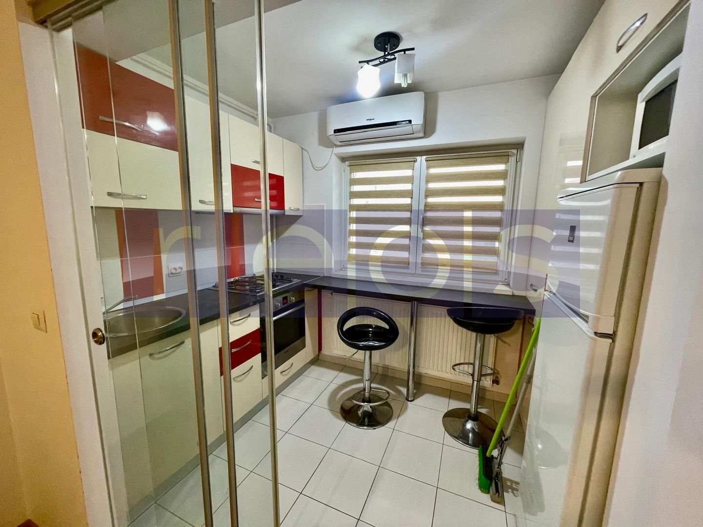 VANZARE GARSONIERA PALLADIUM RESIDENCE NICOLE TECLU 24MP - Poză 3