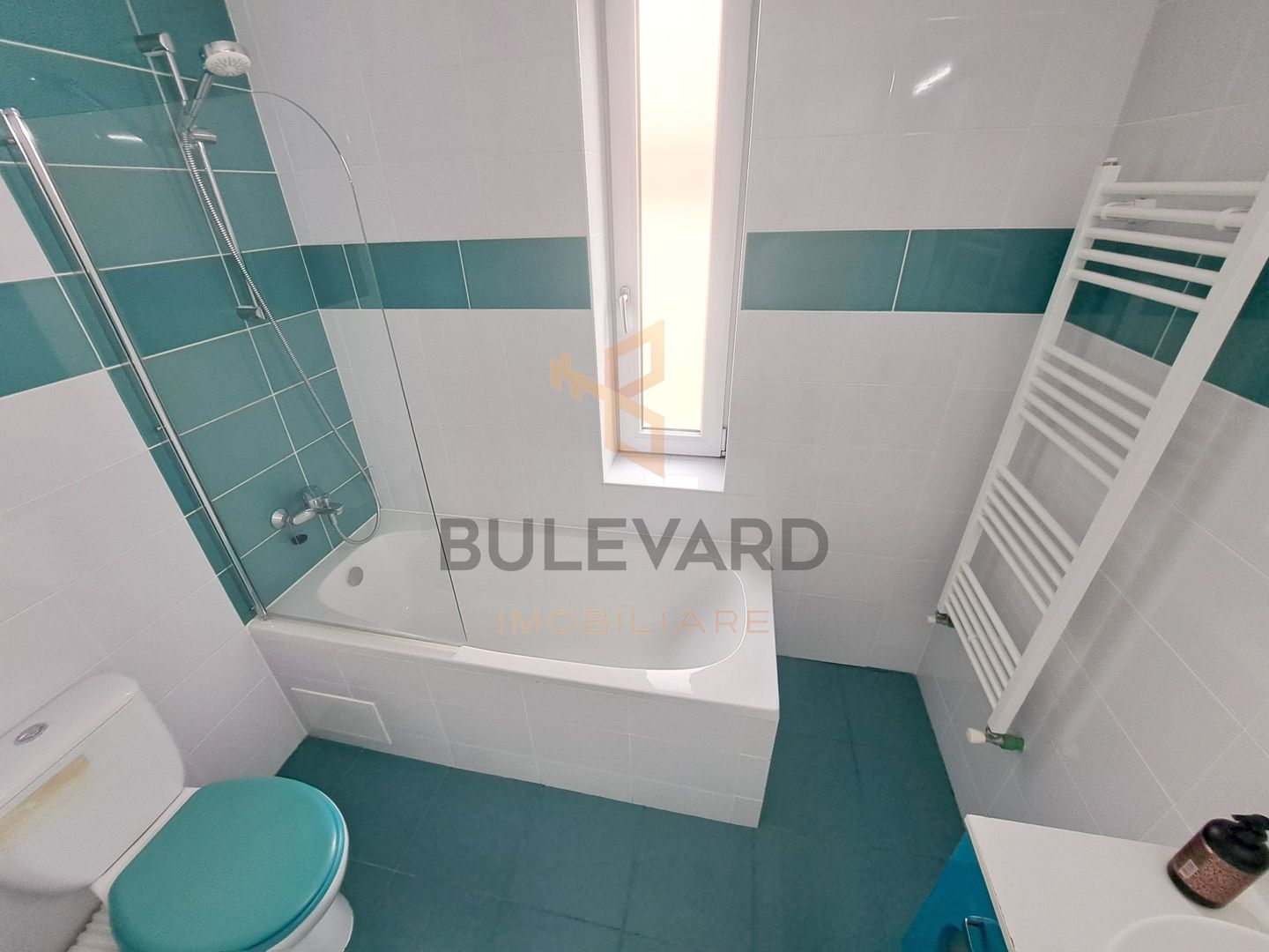 Casa tip dulplex 120 mp + 80 mp terase + garaj, zona Liceu Waldorf - Poză 20