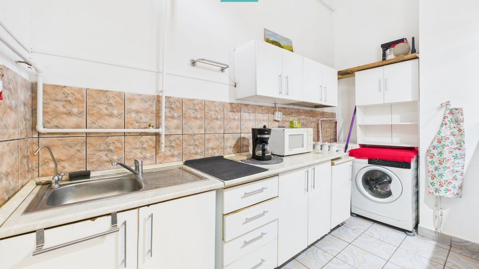 Apartament cu 2 camere ultracentral - Poză 3