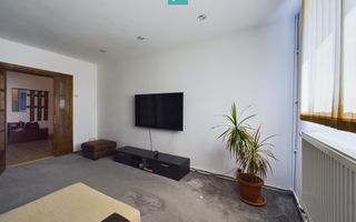 Casă ideală pentru familie extinsă în zona Crișan - Poză 4