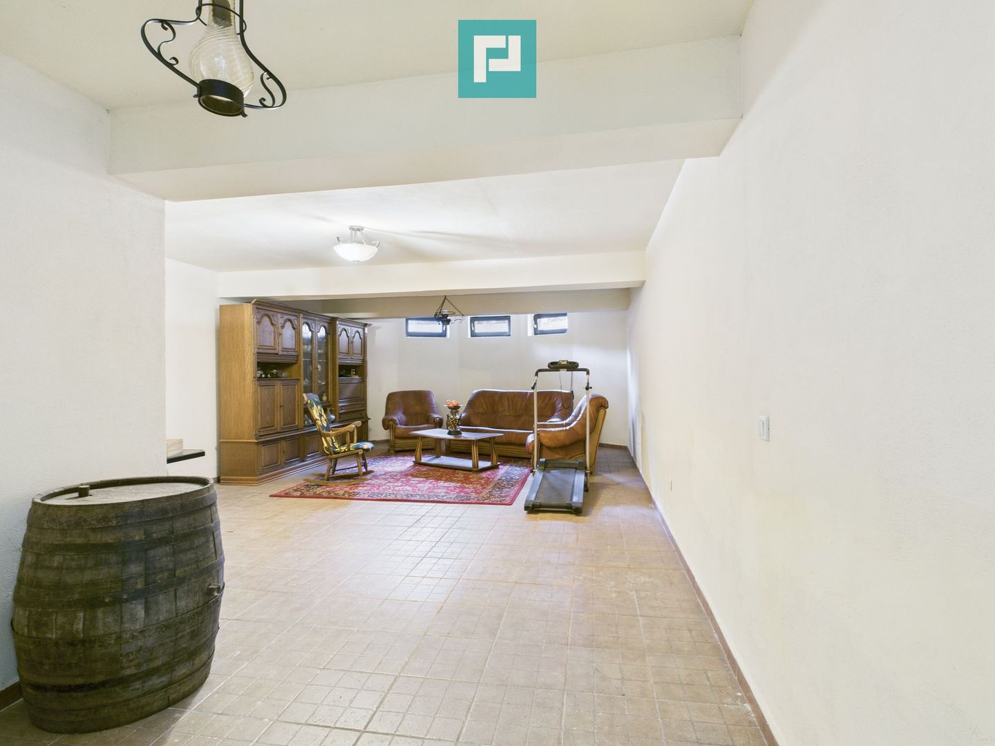 Casă 6 camere - Dumbrăvița - Poză 9