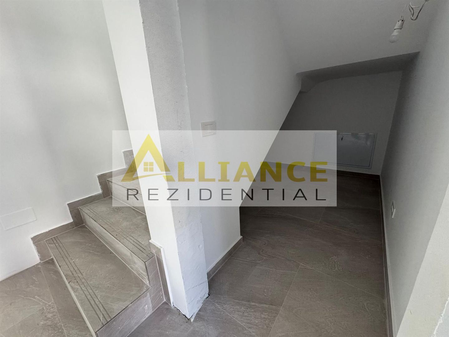 Casa Individuala - Popesti Leordeni - 5 camere 3 bai - 344MP Teren - Poză 17