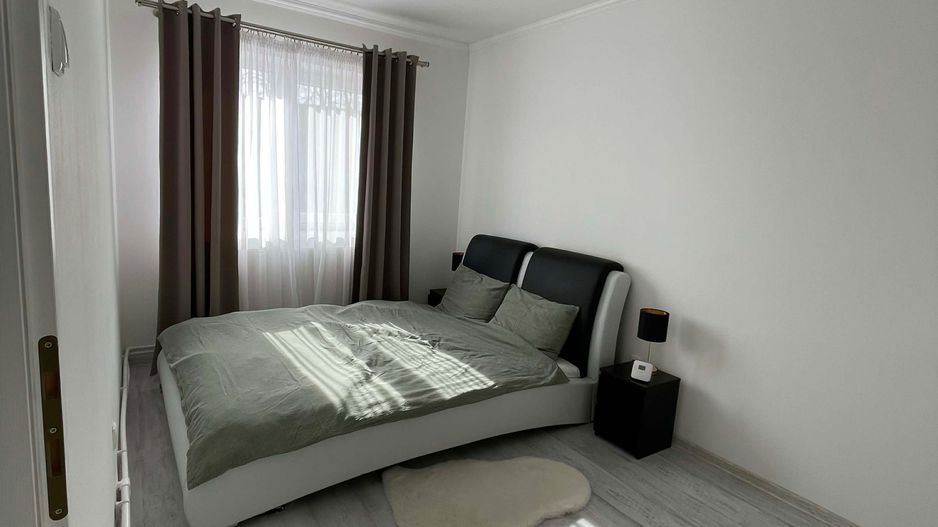 BRASADAS vinde ap 2 cam 51mp etaj 4/4 zona ULTRACENTRALA. - Poză 2