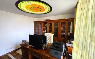 ​Vilă de Lux Unică în Ploiești | 690 mp Utili | Piscină Interioară - Poză 6