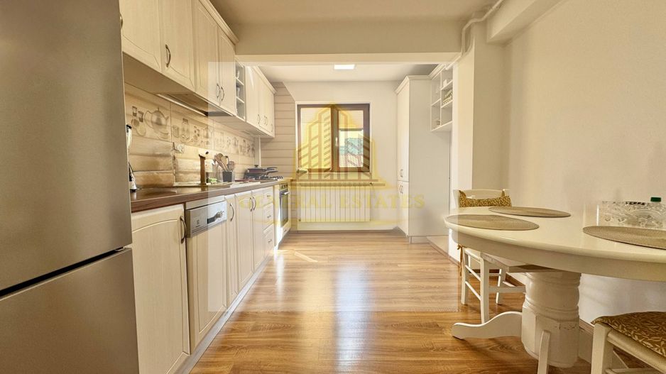 Vânzare apartament cu 3 camere - 130 m.p - în Zona CUG, Iași. - Poză 18