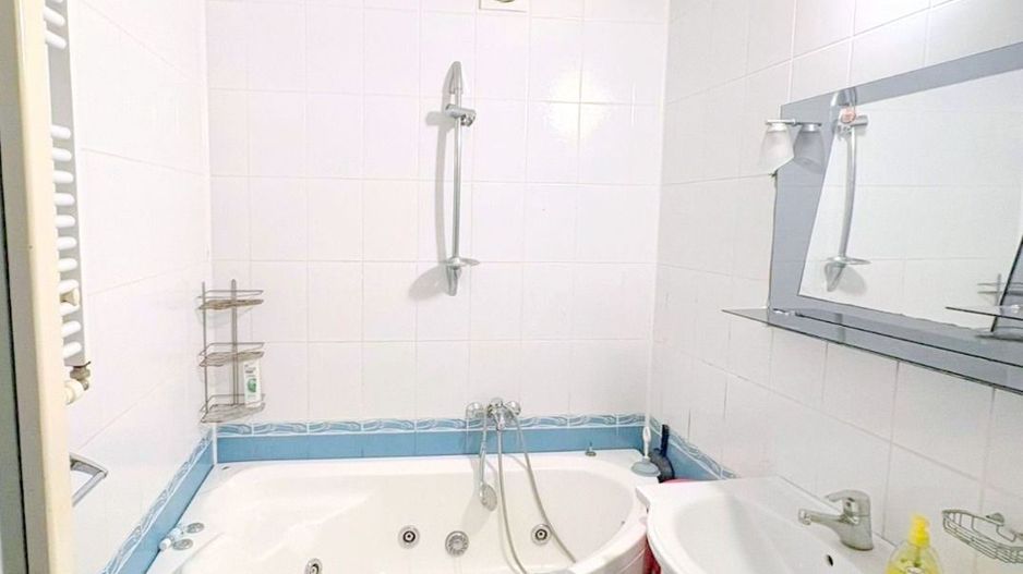 De vanzare apartament cu 2 camere in Tiglina 1, 61.000 euro - Poză 3