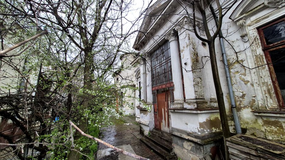 Casa 420,81 mp + teren 566 mp - Ultracentral - Unirii - Poză 4