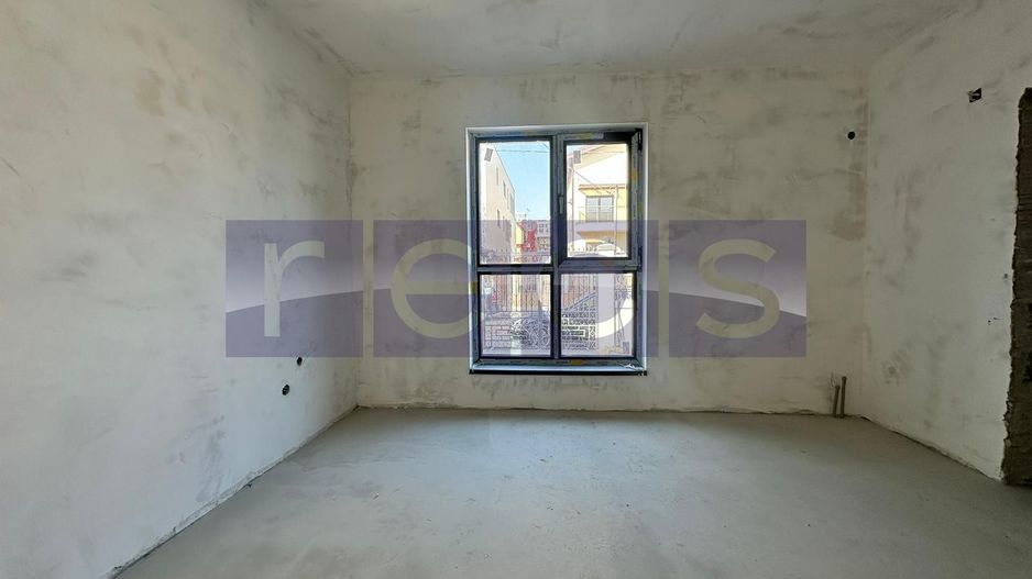 Vila 4 camere | Curte |  Zona Barbu Vacarescu  | Loc de parcare | - Poză 14