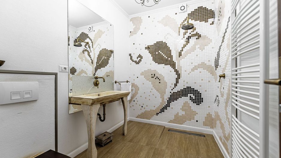 Vilă exclusivistă pe malul Mureșului – design modern si teren generos - Poză 6