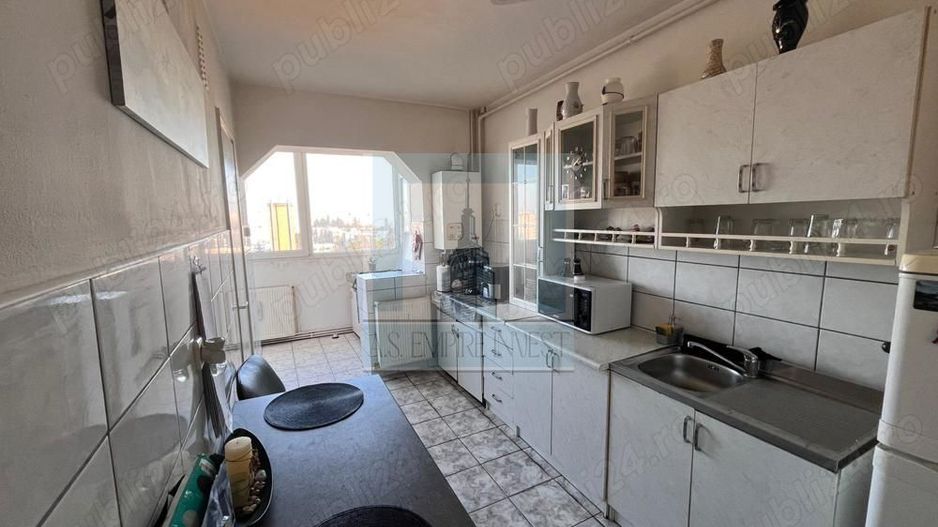 Apartament 3 camere - zona Astra / Calea București - Poză 6