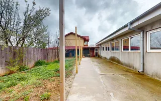 Casa ideala  Locuinta si afacere 665mp teren - Poză 11