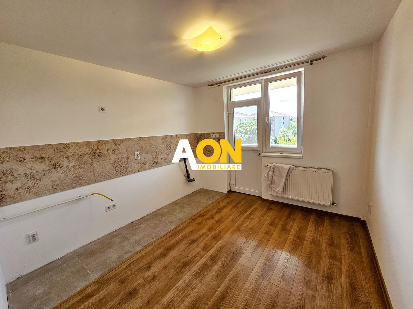 Penthouse 4 camere, 100 mp utili + terasa 83 mp + boxa 21 mp, Centru - Poză 10