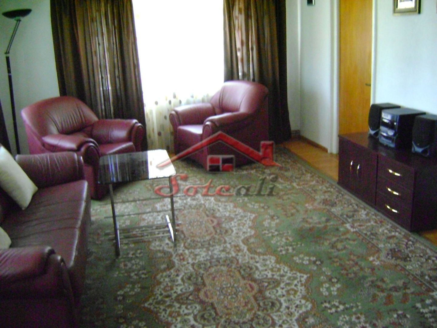 Casă / Vilă cu 7 camere de vânzare în Cornu - Poză 17