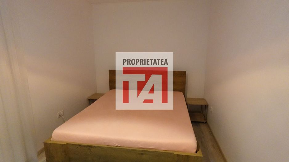 Apartament cu 3 camere decomandat zona Dealul  Florilor - Poză 3