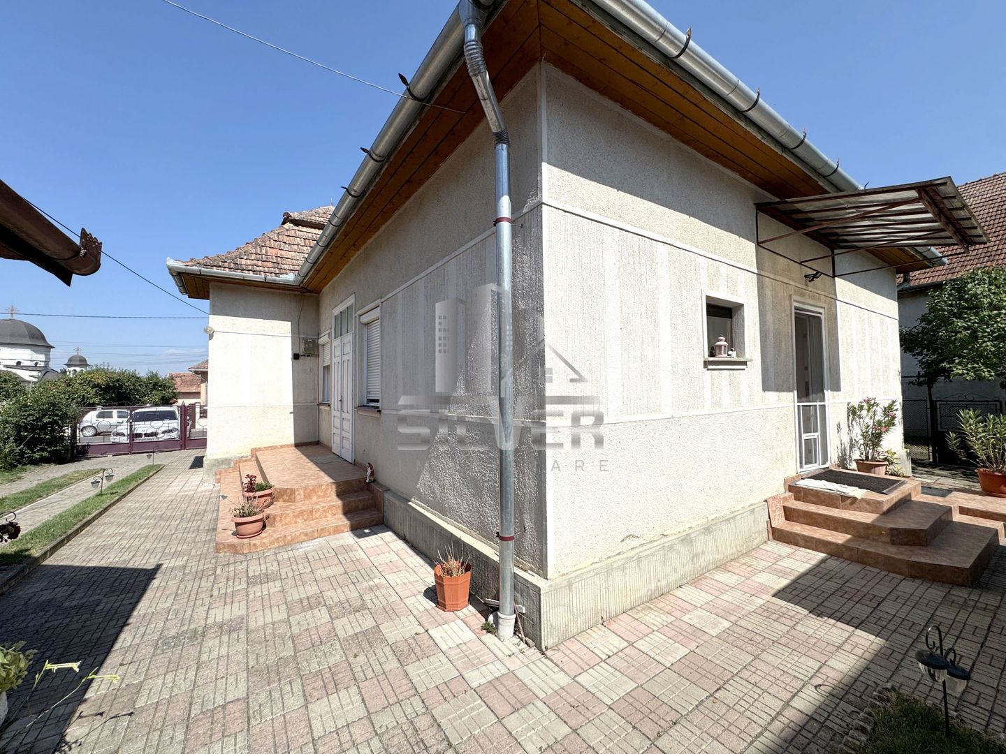Casa cu 4 camere/teren 396mp/Garaj/Str.Stefan Augustin. - Poză 4