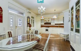 Vilă luxoasă cu o casă de oaspeți în Serbia - Poză 22