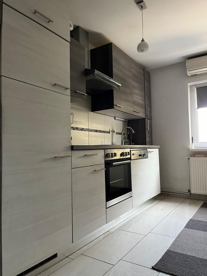 Steaua | 2 Camere | Decomandat | Etaj Intermediar. - Poză 1