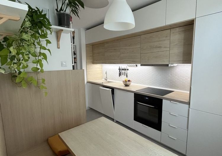 De vanzare apartament 2 camere Drumul Taberei - Poză 3