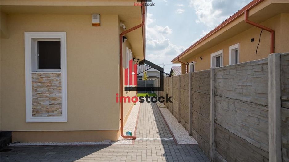Duplex parter-finisat modern-comision 0 - Poză 3