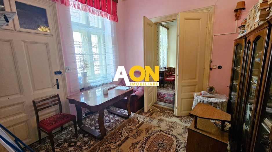 Casa 5 camere, 2 bai, 490 mp teren, Centru, pretabila pentru birouri - Poză 10