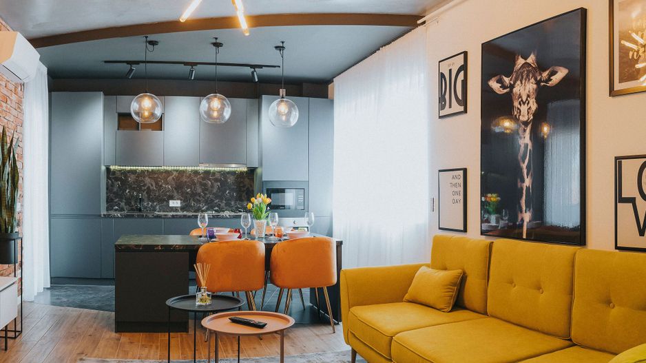 3 camere, ultracentral, Oradea. 215 000 E + TVA - Poză 3