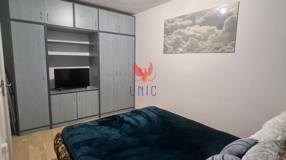 Decomandat, stradal, Calea Bucuresti etaj 1 - Poză 5